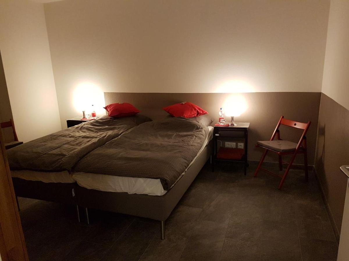 Ferienhaus Am Paradies Neuschoo Экстерьер фото